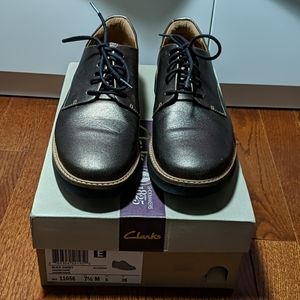 Clarks Champagne Oxford Shoes